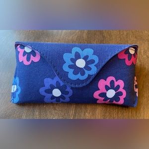 Vera Bradley glasses case